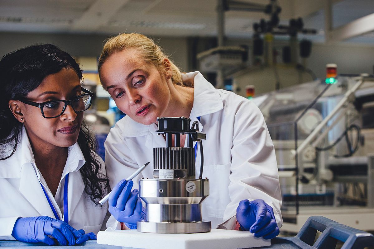 Laboratory Blog Grid View-1